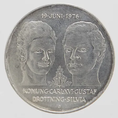 Mynt Kungliga bröllopet, Konung Carl XVI Gustaf, Drottning Silvia, 19-juni-1976, 50kr, 925/1000 silver Vikt: 26,8g Vikt: 26,9 g