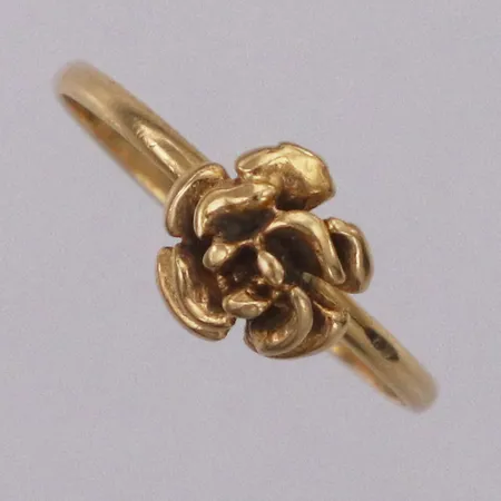 Ring stl: 17½ 18K Vikt: 1,6 g