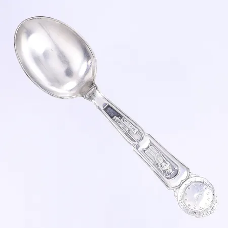 Dopsked ca 13cm tillv. Carlson K & E gravyr 830/1000 silver Vikt: 28,1 g