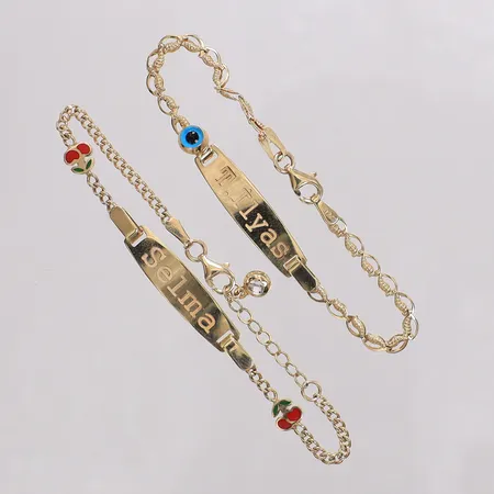 2 Armband, graverade, emaljdetaljer. 14K  Vikt: 5,4 g