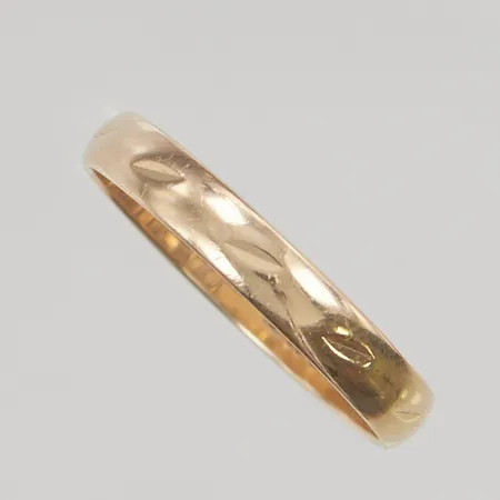 Ring graverad stl19 18K 2,6g.