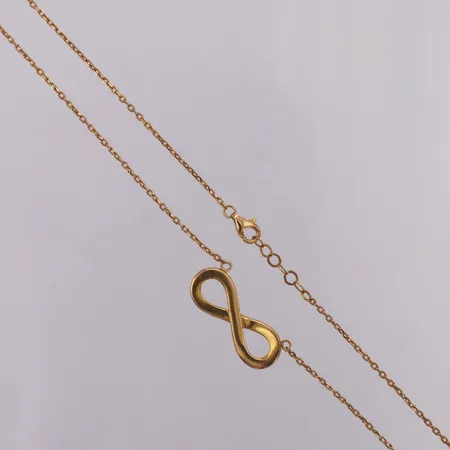 Collier ca 44,5cm bredd ca 1mm. 21K Vikt: 4,8 g