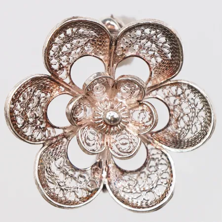 Brosch, Ø23mm, 830/1000 silver. Vikt: 3 g