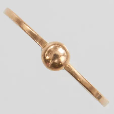 Ring Isabel Lennse stl:18½, bredd 2mm, 14K Vikt: 1,4g Vikt: 1,4 g