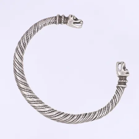 Armring Ø60mm bredd 8mm 925/1000 silver Vikt: 45,9 g