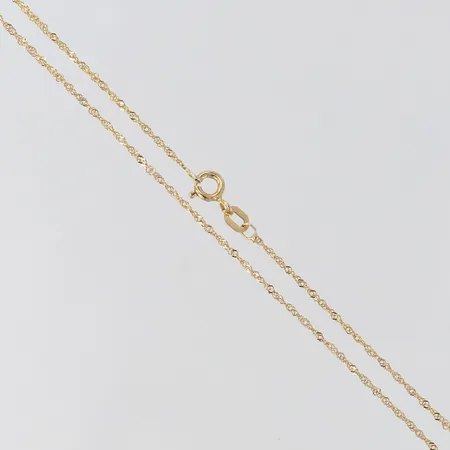 Kedja Singapore längd 44,5cm bredd 1,1mm 9K.  Vikt: 1,1 g