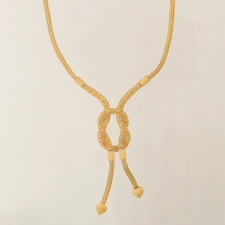 Collier Rävsvans med integrerat hänge längd 40cm bredd 3mm, ojämnheter, 22K Vikt: 20,7 g
