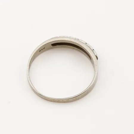 Ring, defekt, 18k Vikt: 2,6 g