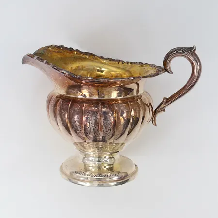 Såssnipa höjd 9cm förgylld gravyrSilver 830/1000. Vikt: 109 g
