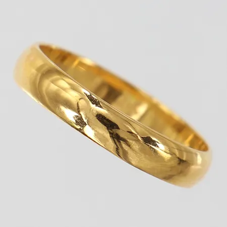 Ring slät stl 17½ bredd ca 3,5mm 21K Vikt: 2,8 g