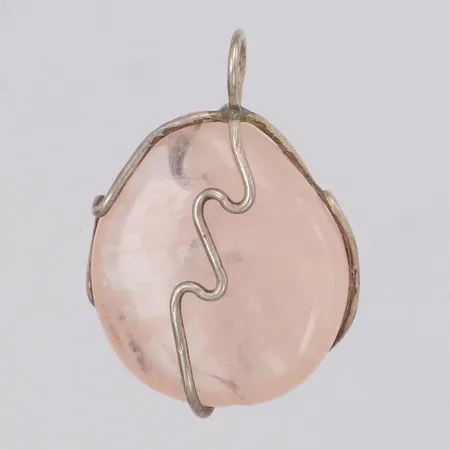 Hänge med rosenkvarts 28mm, ostämplat, silver Vikt: 4,6 g