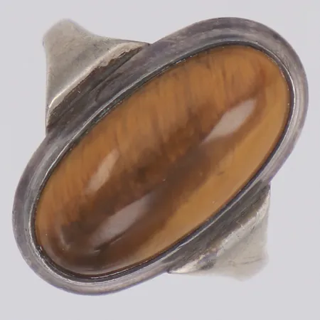 Ring med tigeröga, stl:16, bredd 19mm, importstämplad, 830/1000 silver Vikt: 3,9 g