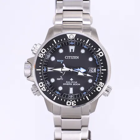 Herrur Citizen Eco-Drive Divers Ø45mm, quartz, stål, J250-S115477, serienummer 022030170, stållänk, smärre bruksslitage, box, fungerande vid katalogisering