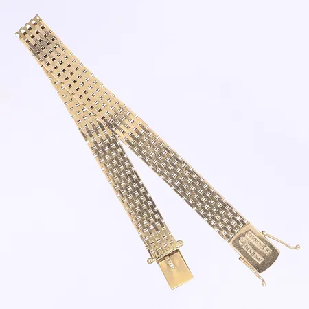 Armband korridorlänk 18cm bredd 9mm tillv. G. Dahlgren & Co Ab kistlås, något trög låsåtta, 18K  Vikt: 24,7 g
