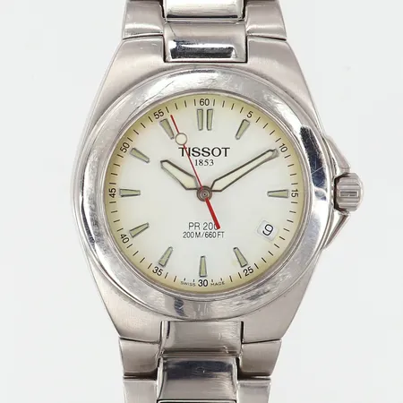  Herrur Tissot PR200 stål Ø38mm, quartz, datum, ref-nr: P160.260P, vit tavla, bruksslitage, inga tillbehör. 