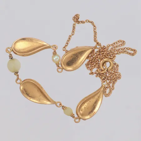 Collier med pärlor, skadade pärlor, defekt lås, 18K Vikt: 3,4 g