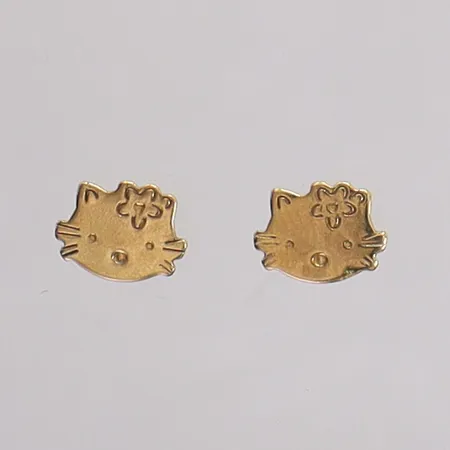 Örhängen katter, höjd 7,1mm bredd 8,6mm, saknar en snurrebuss. 18K Vikt: 1,1 g