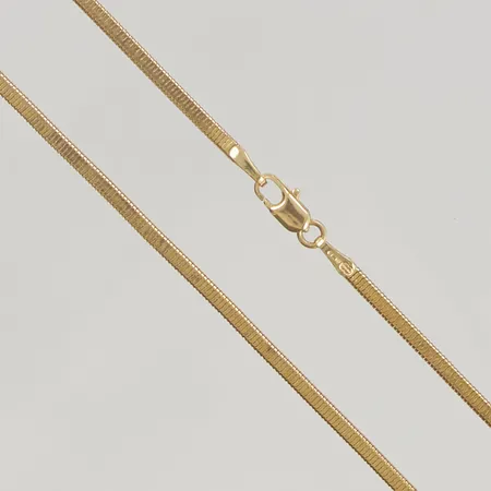 Kedja små skador finns 37,5cm bredd:2,1mm 18K 7,7g.