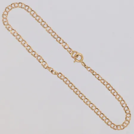 Armband Bismarck längd 19cm, bredd 2,8mm, något skeva länkdelar, 18K  Vikt: 2,2 g