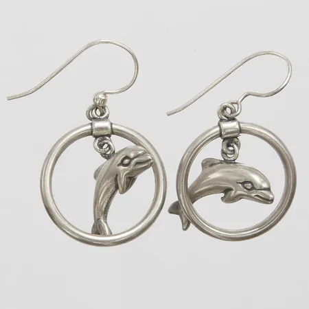 Örhängen med delfiner, krokar, längd 36mm, 925/1000 silver Vikt: 4,3g Vikt: 4,3 g