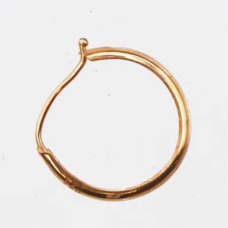 Ett udda örhänge, Ø12mm, bredd: 3mm, 18K. Vikt: 0,3 g