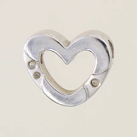 Hänge hjärta med vita stenar 14x16mm silver 925/1000 Vikt: 3,6 g
