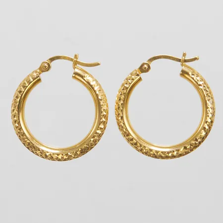 Ett par örhängen creoler, Ø 16mm, bredd 3mm, ihåliga, 18K Vikt: 2,5 g