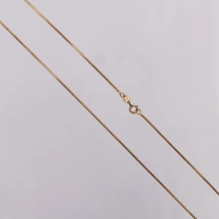 Kedja Ormlänk längd 47cm bredd 0,2mm, ojämn 18K Vikt: 4,6 g