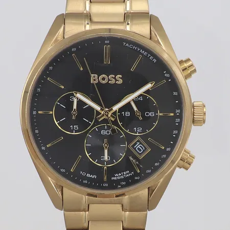 Herrur Hugo Boss, stål, quartz, 44mm, refnr HB.416.1.34.3492, serienr 11.614.069, datum, kronograf, stållänk ca 16cm, repigt glas, kronograf fungerar ej, inga tillbehör.