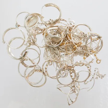 Diverse silver, defekt, 925/1000 silver Vikt: 68,4g Vikt: 68,4 g