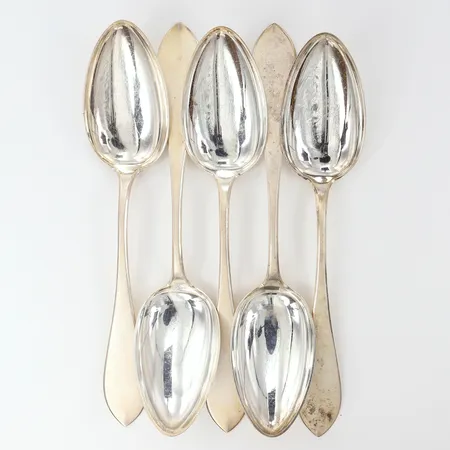 Fem skedar längd 20cm Silver 813/1000. Vikt: 203 g