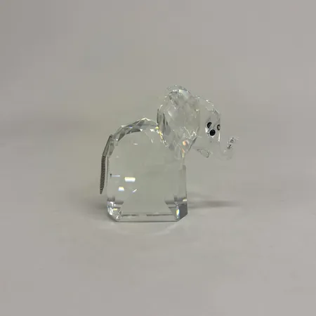 Figurin Elefant, höjd 55mm, Swarowski silver Crystal, originalask Skickas med paket.