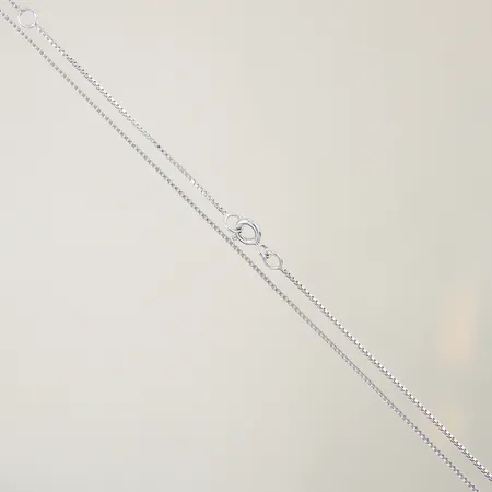 Kedja Venezia ställbar längd 42-50,5cm bredd 0,8mm silver 925/1000 Vikt: 2,1 g