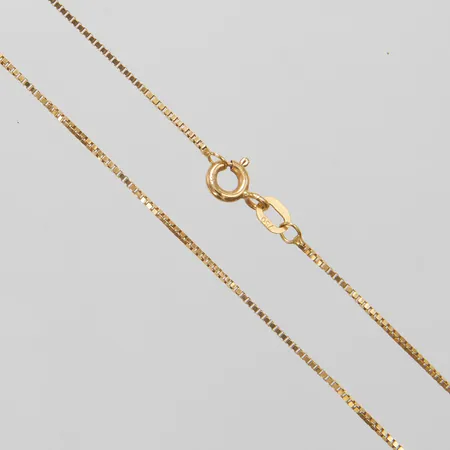 Kedja Venezia GHA längd 47cm, bredd 0,8mm, 18K Vikt: 2,5g Vikt: 2,5 g