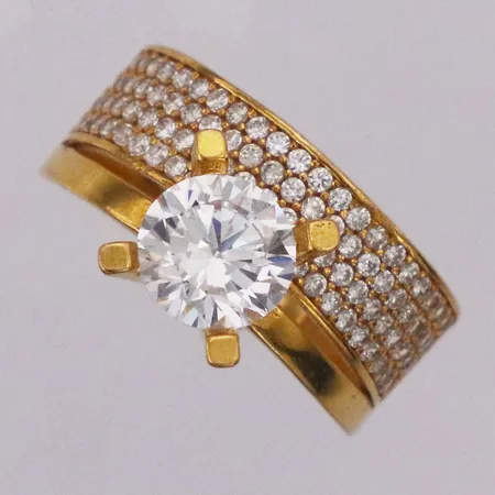 Ring vita stenar stl ca 18½, 21K Vikt: 4,5 g