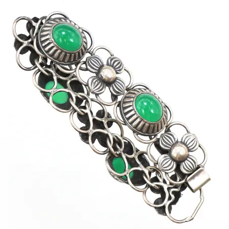 Armband med gröna stenar, längd:19cm, bredd:2cm, 830/1000 silver. Vikt: 32,5 g
