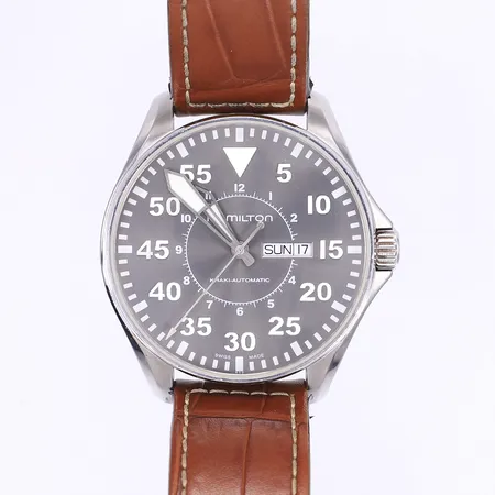 Herrur Hamilton Khaki Pilot Ø45mm, automat, dag, datum, H647150, cal. ETA 2836-2, läderband, box, cert, bruksslitage, fungerar men ej testad för tidshållning