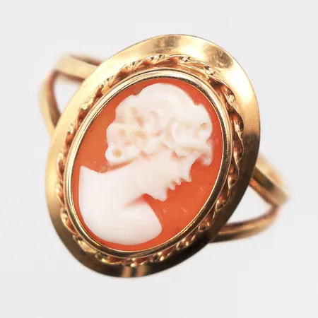 Ring med came, stl:17½, bredd:2-18mm, 18K. Vikt: 2,9 g