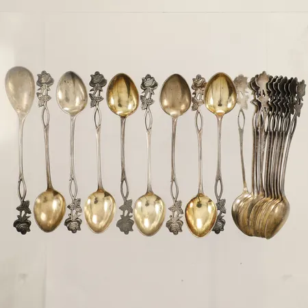 20 Skedar längd ca 12cm år 1905 silver 813/1000 Vikt: 193,3 g