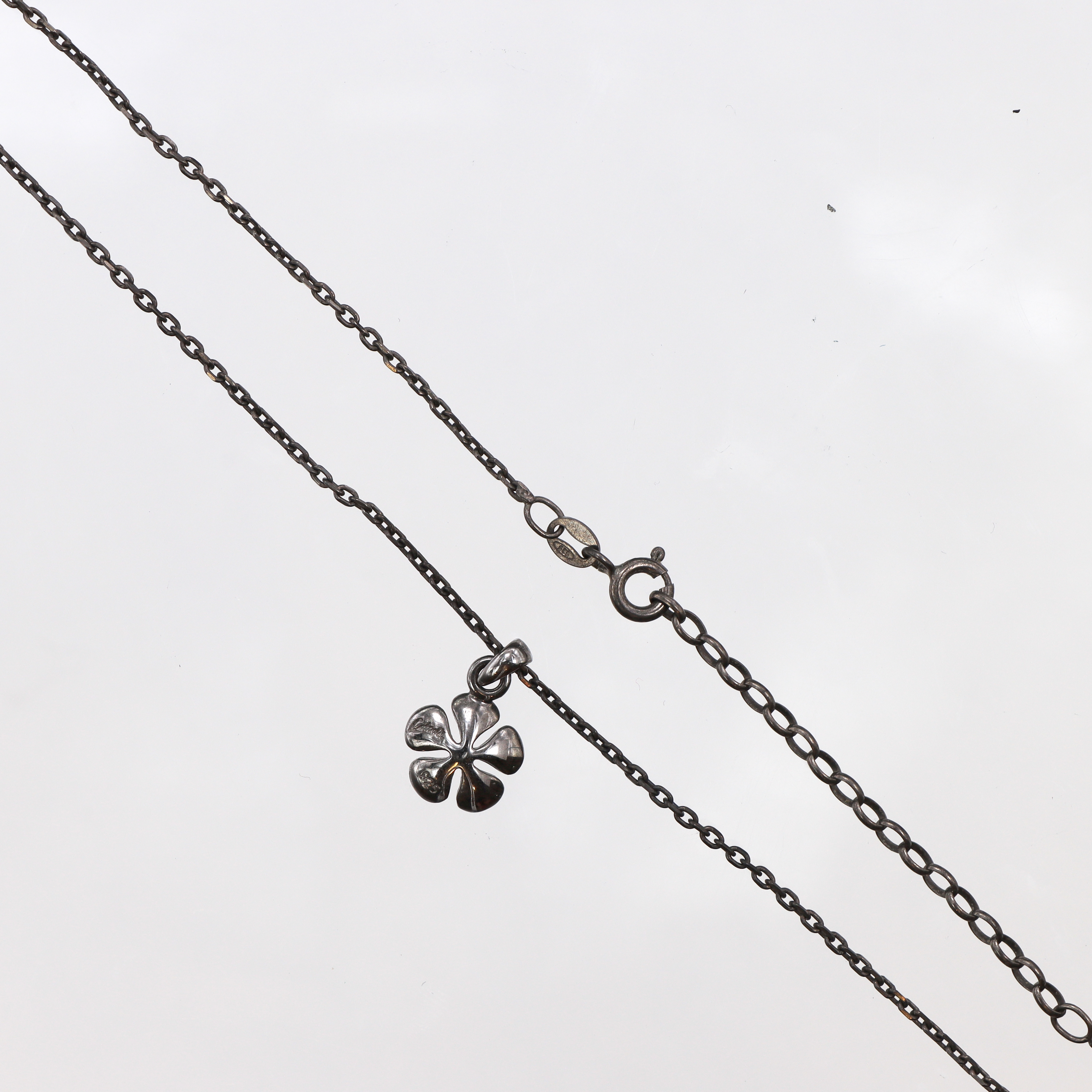 Kedja med hänge, 40-45cm, bredd: 2mm, oxiderat silver, 925/1000 Vikt: 4,3 g