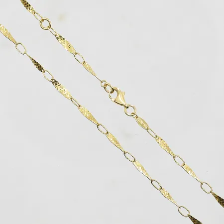 Collier skruvad modell GHA, längd 44cm, bredd 3mm, 18K. Vikt: 4,6 g