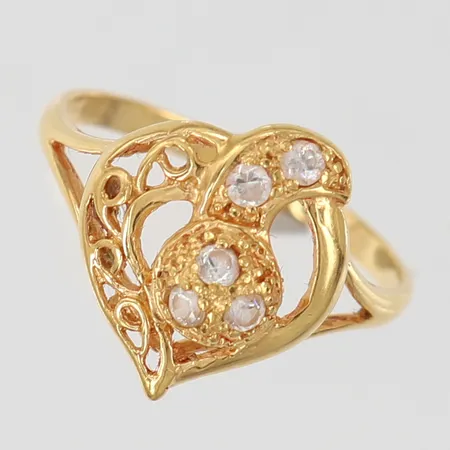 Ring med vita stenar stl:17 bredd 14mm 18K Vikt: 2,4 g