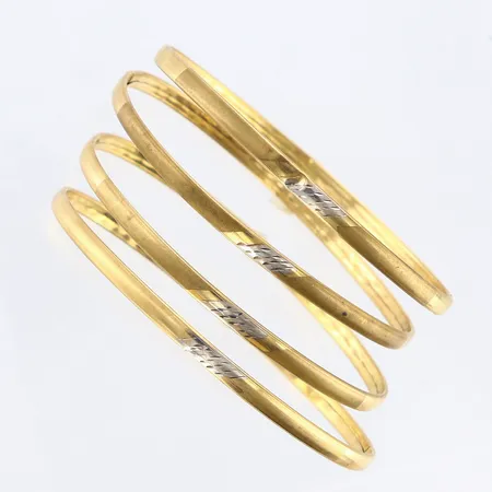 4 stela armband Ø60mm, bredd 3mm, vitguldsdetalj, öppningsbara, skevheter/bucklor, 14K Vikt: 9 g