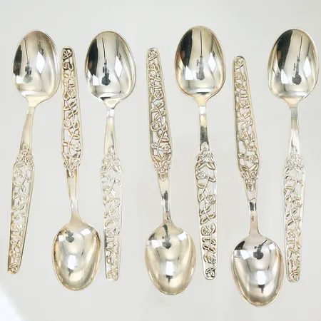 7 Kaffeskedar modell Rosenranka, längd 11,5cm, silver 830/1000-delar 83,8g Vikt: 83,8 g