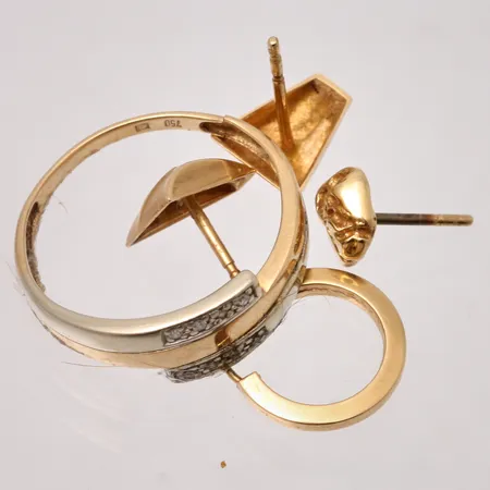 Diverse defekt guld, 18K, 5,08g.