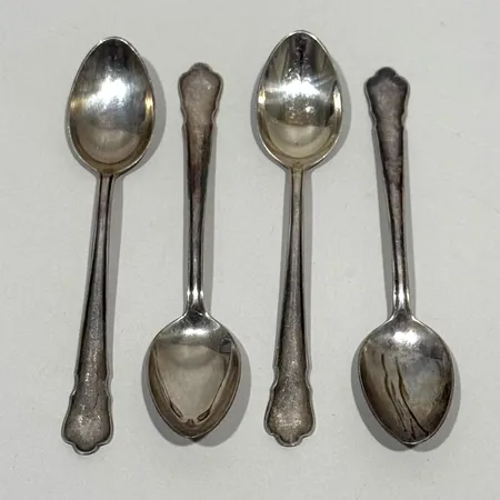 Fyra kaffeskedar modell Disa längd 10,5cm GAB ÅR 1958 SILVER 830/1000 Vikt: 39,7 g