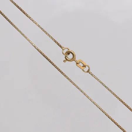 Kedja Venezia längd 40,5cm bredd 1mm, något skev. 18K Vikt: 2,7 g