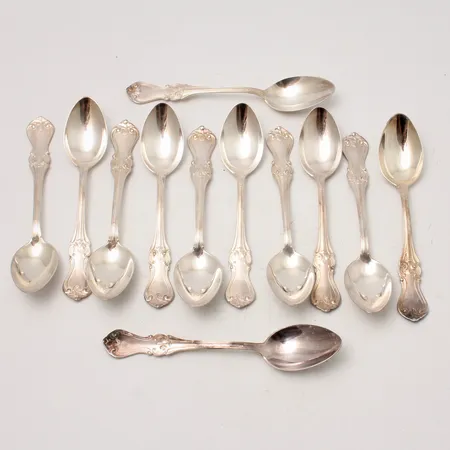 12st kaffeskedar i silver, längd ca 11cm, modell Olga, 830/1000, 153,91g. 