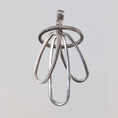 Hänge Efva Attling "Whirlwind" 21x50cm Efva Attling silver 925/1000 Vikt: 6,4 g