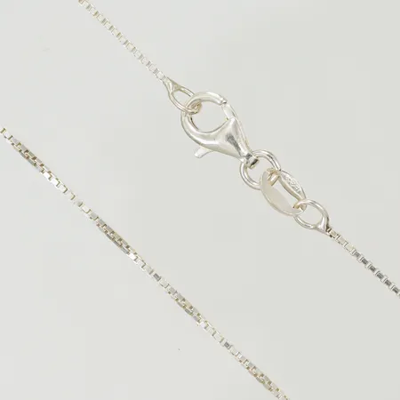 Halskedja Venezia, längd 75,5cm bredd 1mm, Silver 925/1000, 3g Vikt: 3 g